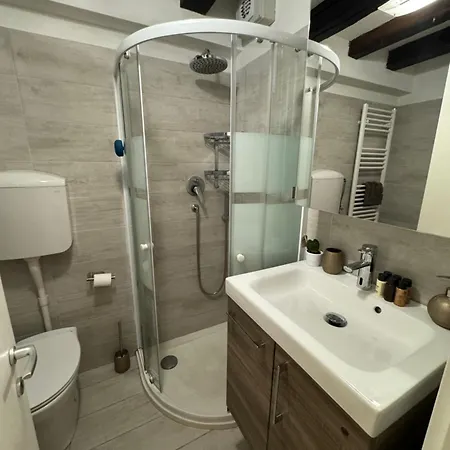 Eden Luxury - Santa Croce Daire