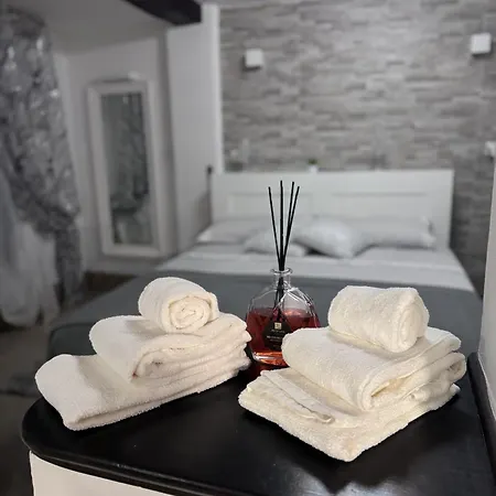 Eden Luxury - Santa Croce Daire Venedik